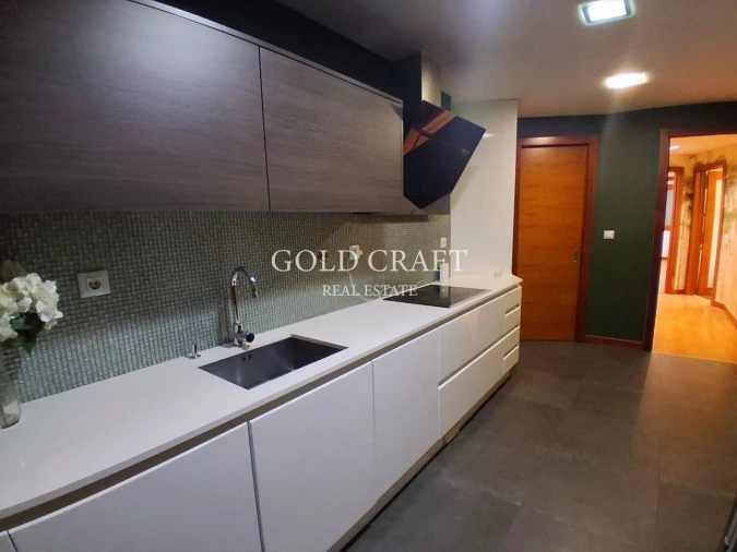 Apartamento T3 para Venda em Alfragide Foto 8