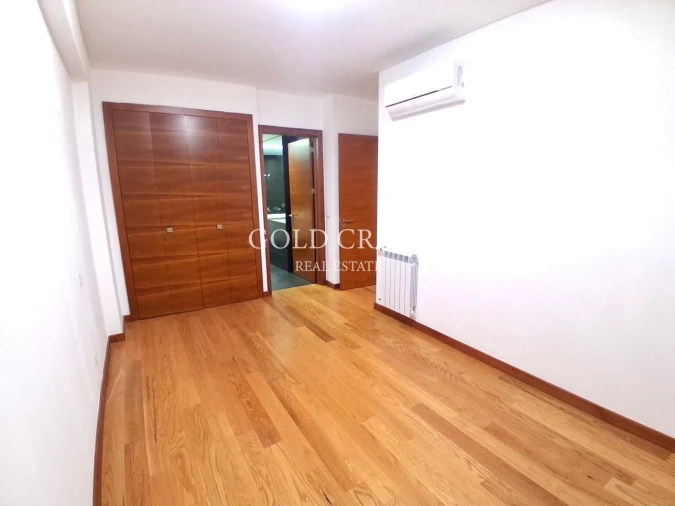 Apartamento T3 para Venda em Alfragide Foto 21