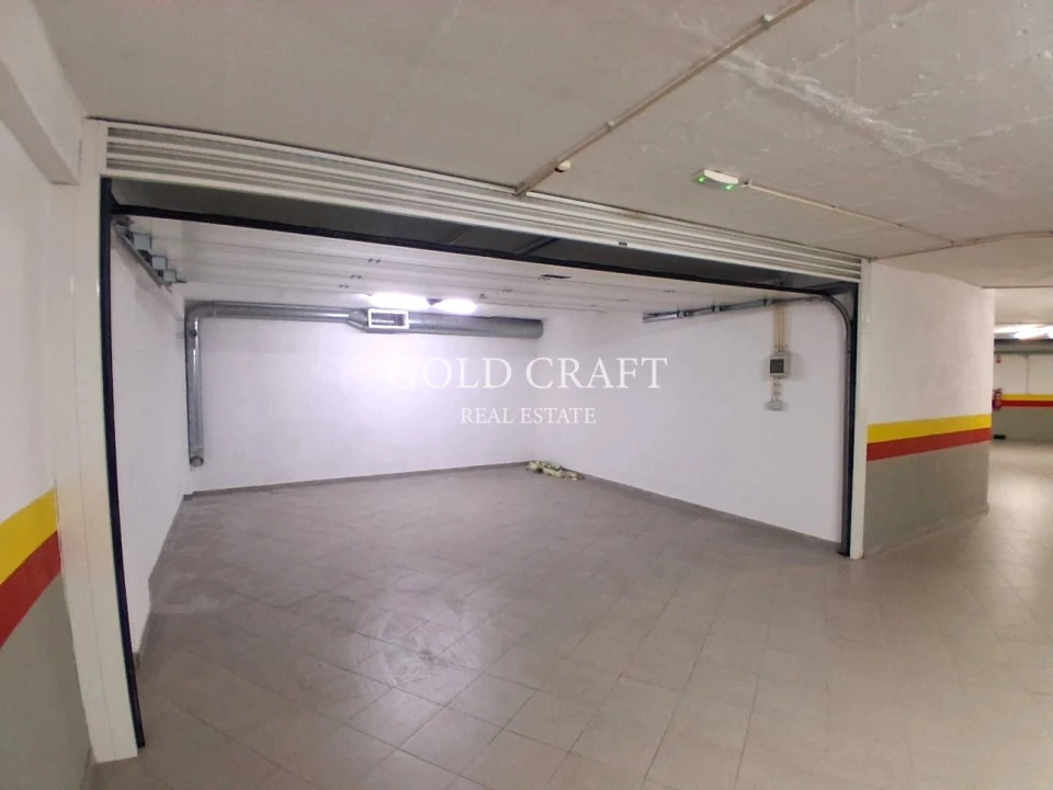 Apartamento T3 para Venda em Alfragide Foto 31