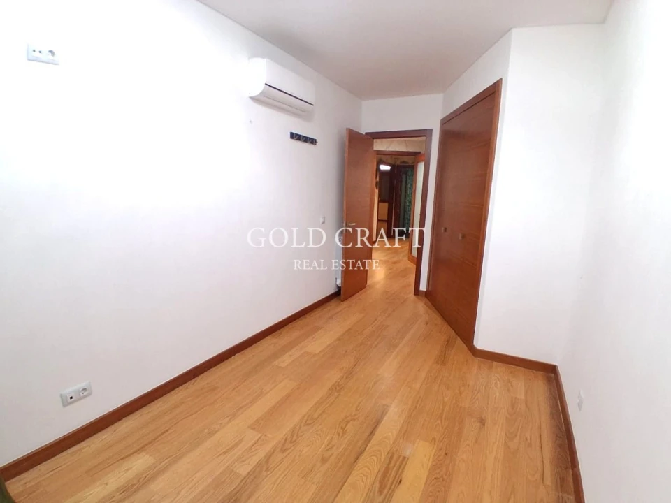 Apartamento T3 para Venda em Alfragide Foto 15