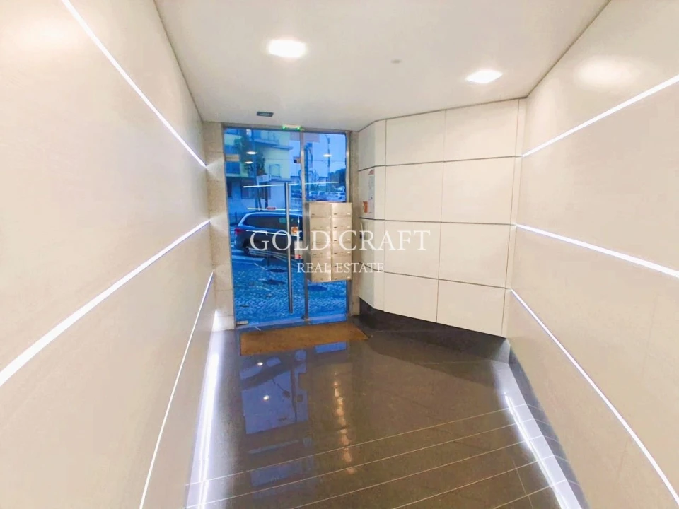 Apartamento T3 para Venda em Alfragide Foto 28