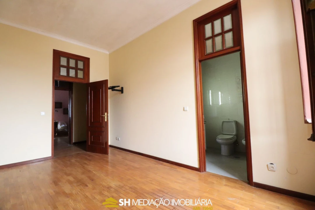 Moradia T5 para Venda em Perafita, Lavra e Santa Cruz do Bispo Foto 35