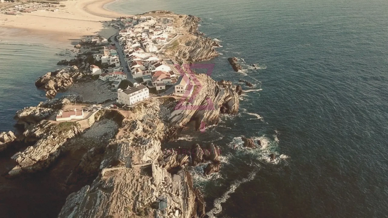 Moradia T2 para Venda em Bombarral e Vale Covo Foto 13