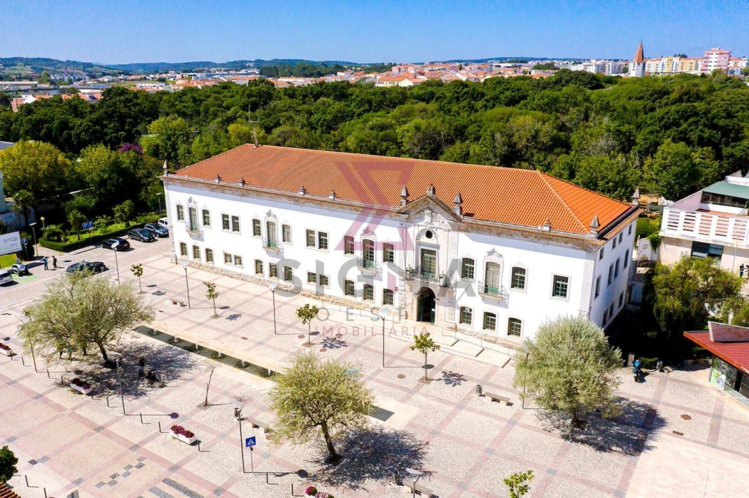 Moradia T2 para Venda em Bombarral e Vale Covo Foto 9