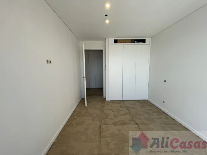 Apartamento T3 para Venda em São Martinho do Porto Foto 25