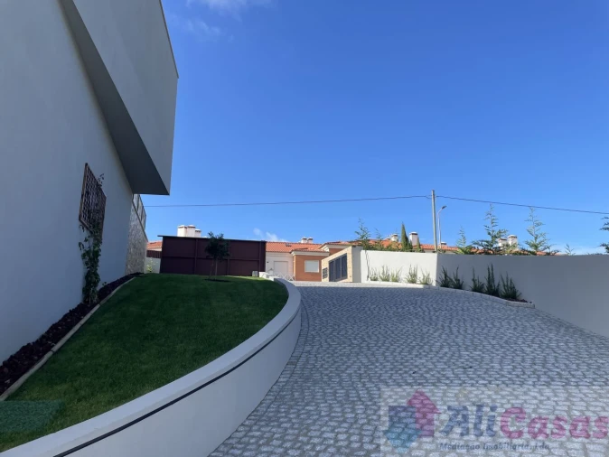 Apartamento T3 para Venda em São Martinho do Porto Foto 15