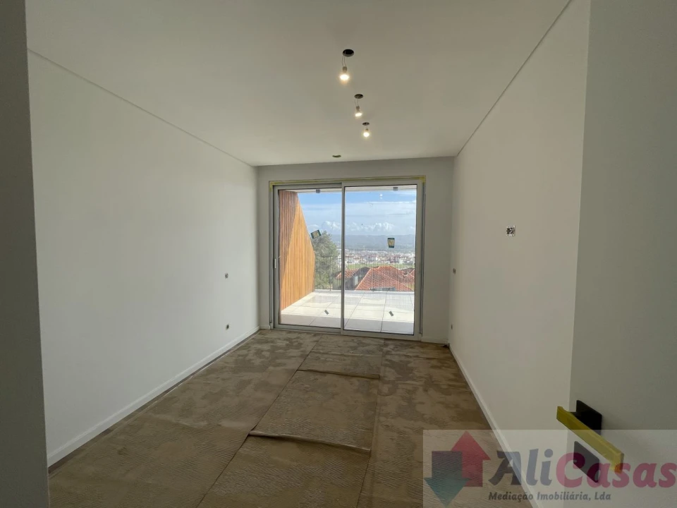 Apartamento T3 para Venda em São Martinho do Porto Foto 24