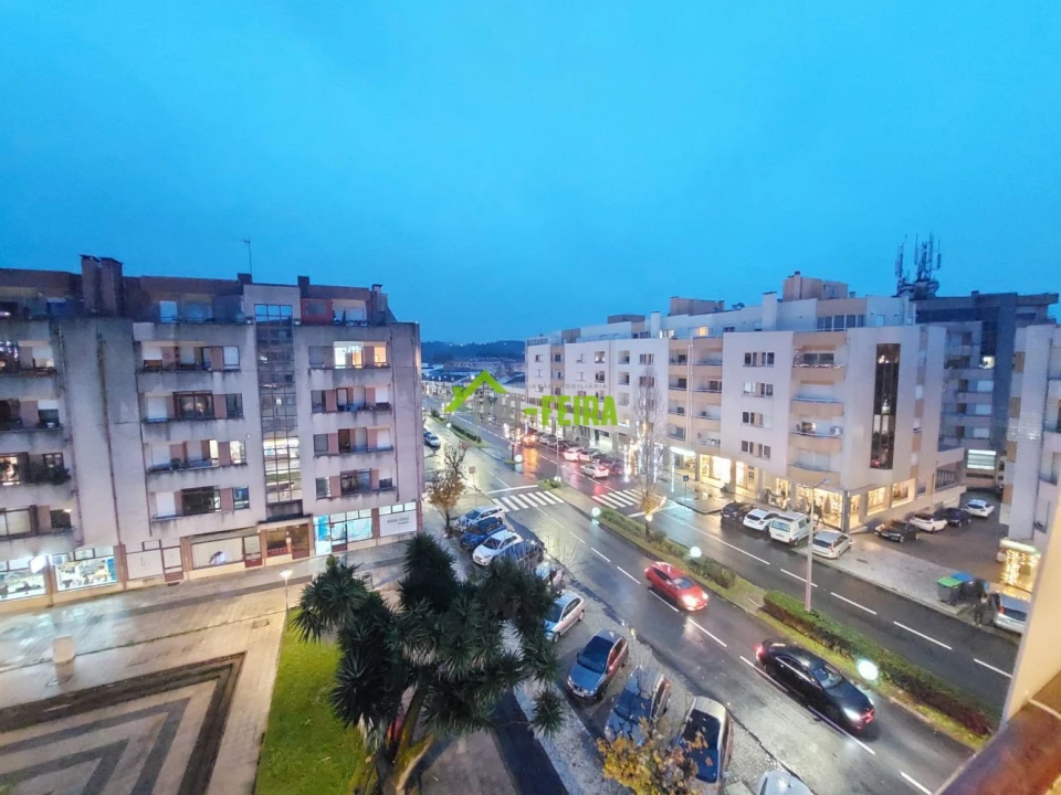 Apartamento T3 para Venda em Santa Maria da Feira, Travanca, Sanfins e Espargo Foto 3