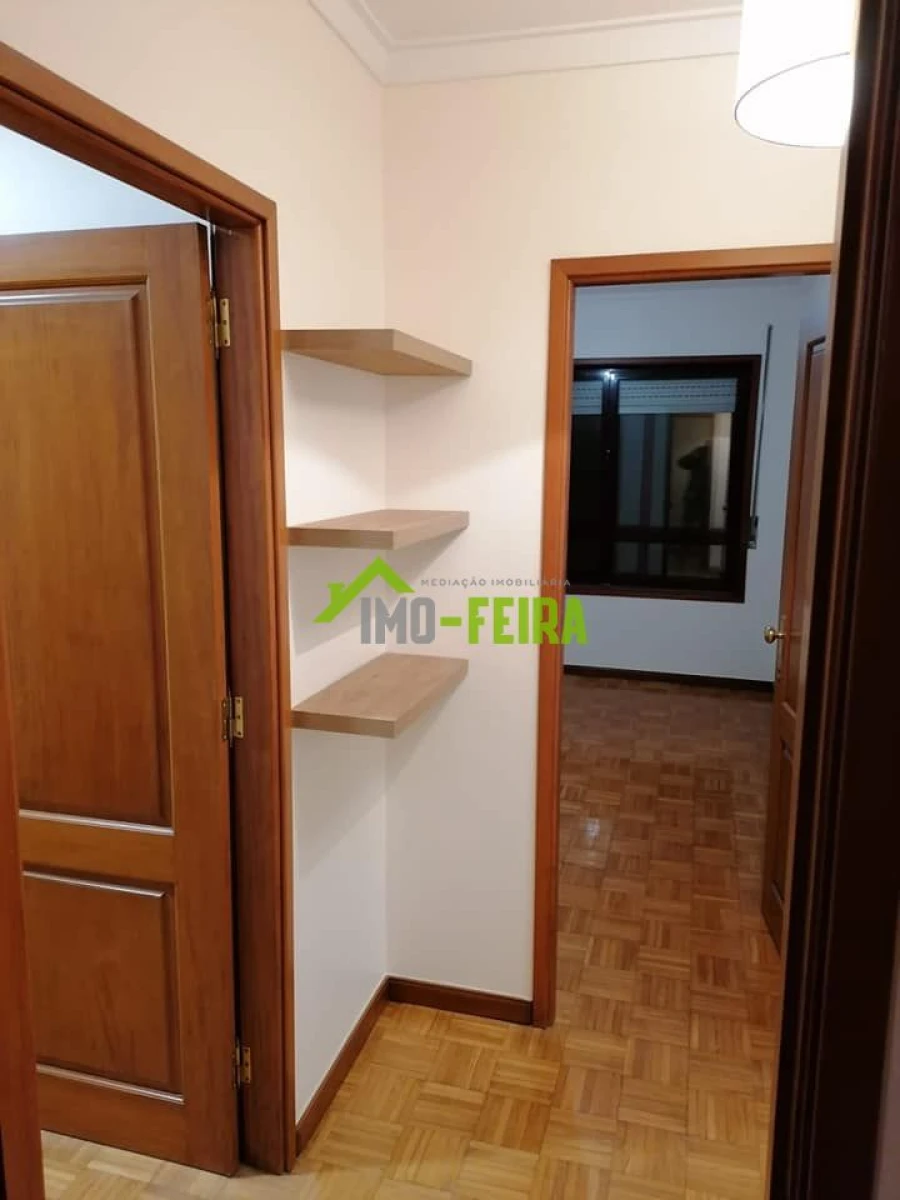Apartamento T3 para Venda em Santa Maria da Feira, Travanca, Sanfins e Espargo Foto 13
