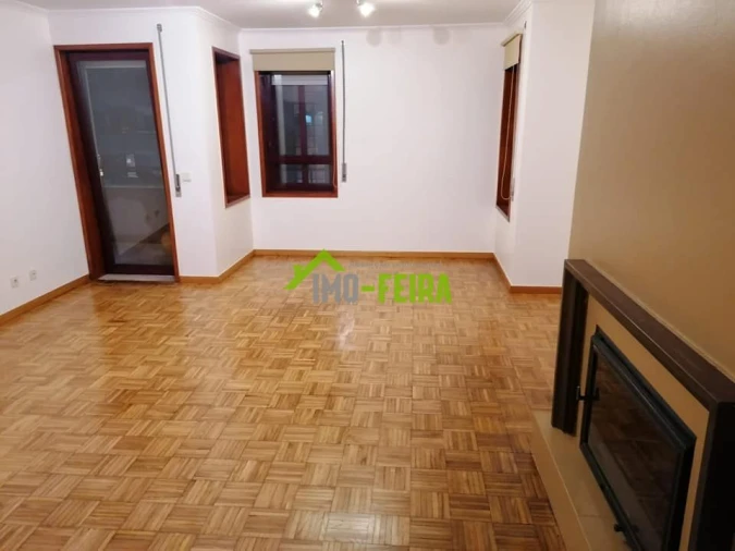 Apartamento T3 para Venda em Santa Maria da Feira, Travanca, Sanfins e Espargo Foto 18