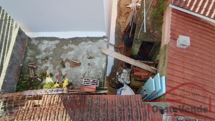 Moradia T2 para Venda em Cadaval e Pêro Moniz Foto 9