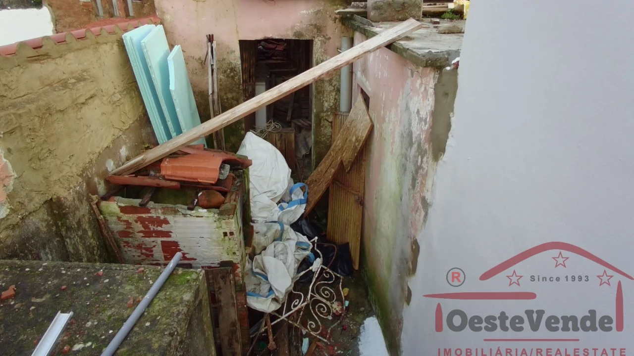 Moradia T2 para Venda em Cadaval e Pêro Moniz Foto 6