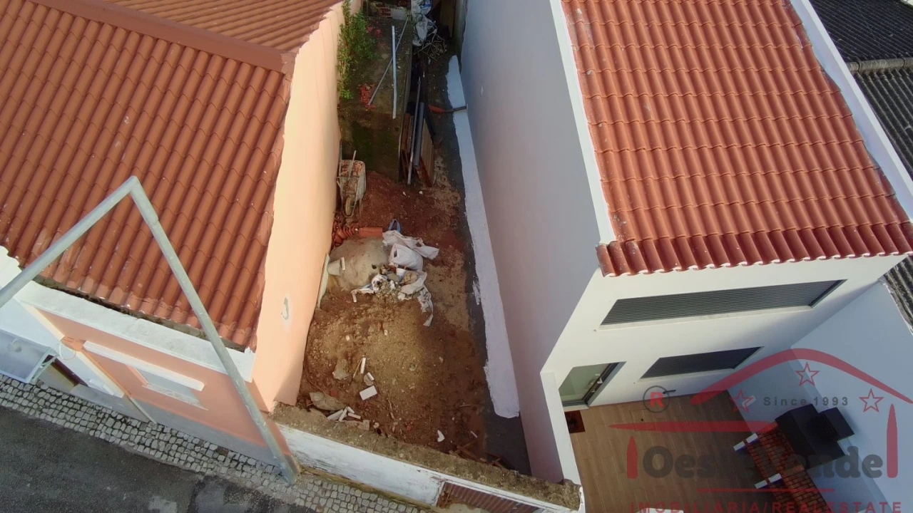 Moradia T2 para Venda em Cadaval e Pêro Moniz Foto 4