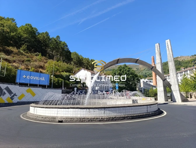 Apartamento T2 para Venda em Covilhã e Canhoso Foto 24