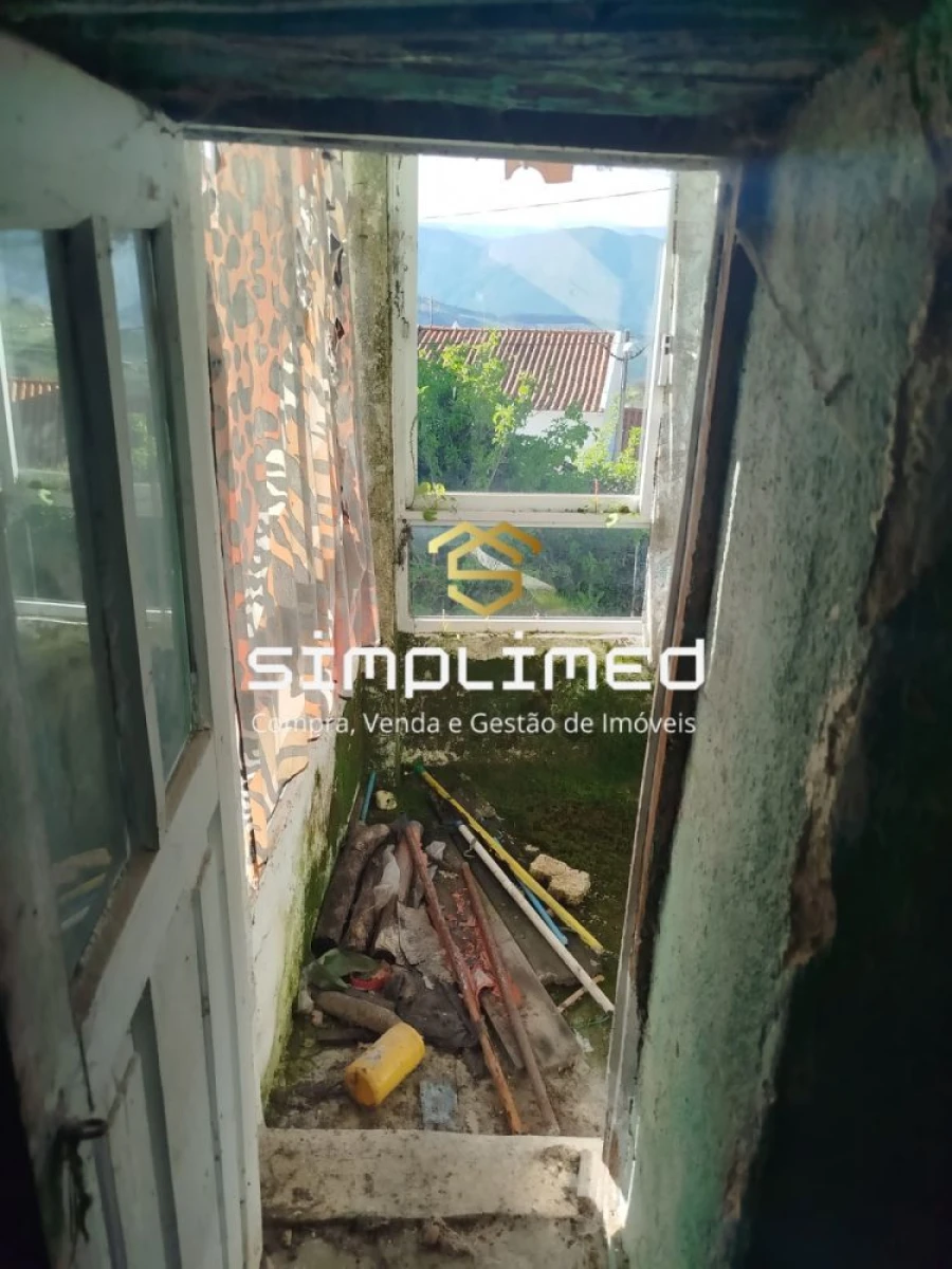 Moradia T1 para Venda em Teixoso e Sarzedo Foto 21
