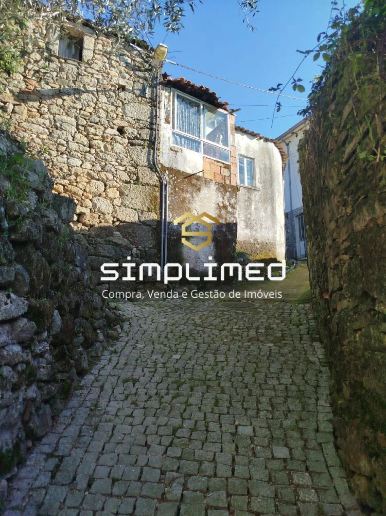 Moradia T1 para Venda em Teixoso e Sarzedo Foto 33