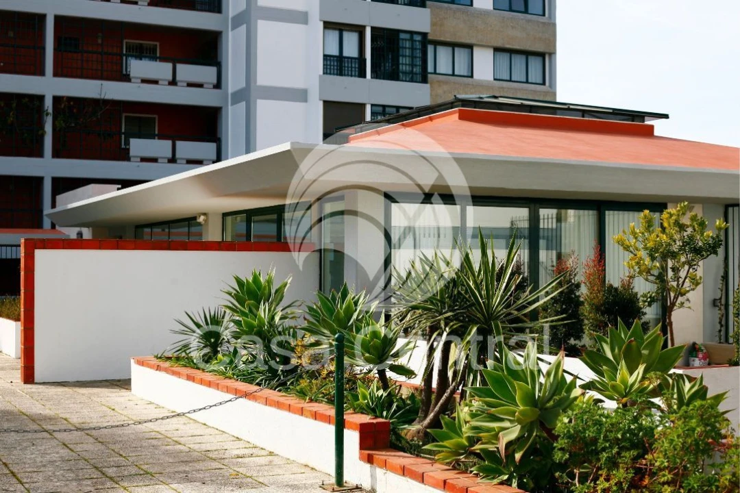 Loja para Arrendamento em Cascais e Estoril Foto 2