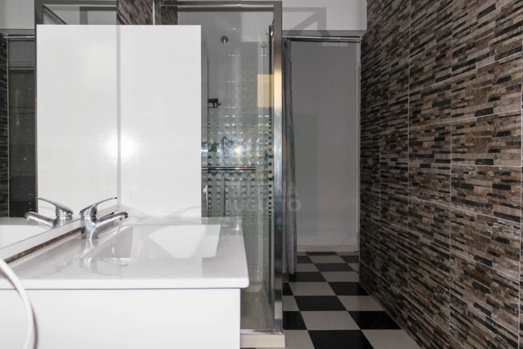 Apartamento T2 para Venda em Castelo Branco Foto 9