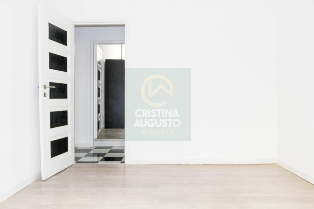 Apartamento T2 para Venda em Castelo Branco Foto 23