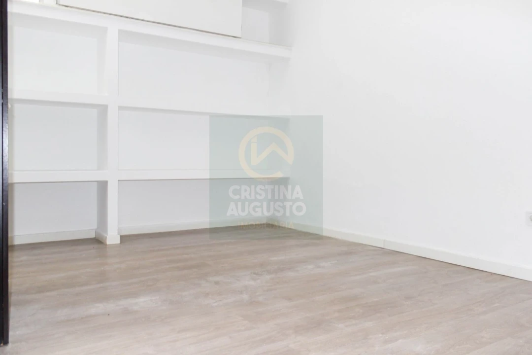 Apartamento T2 para Venda em Castelo Branco Foto 16