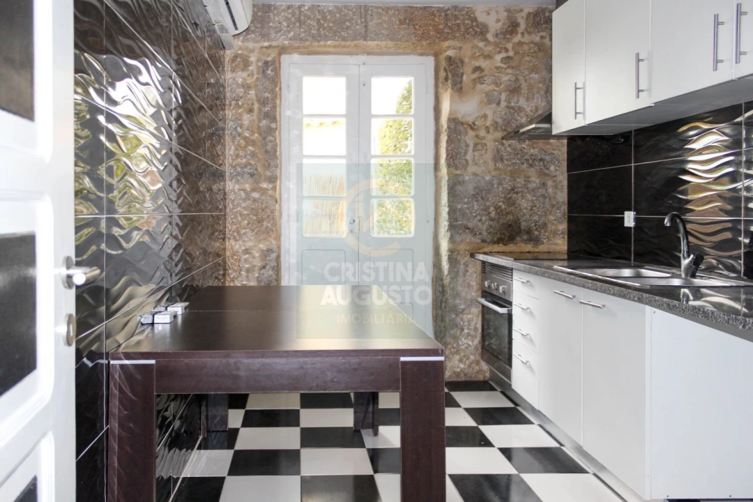 Apartamento T2 para Venda em Castelo Branco Foto 3