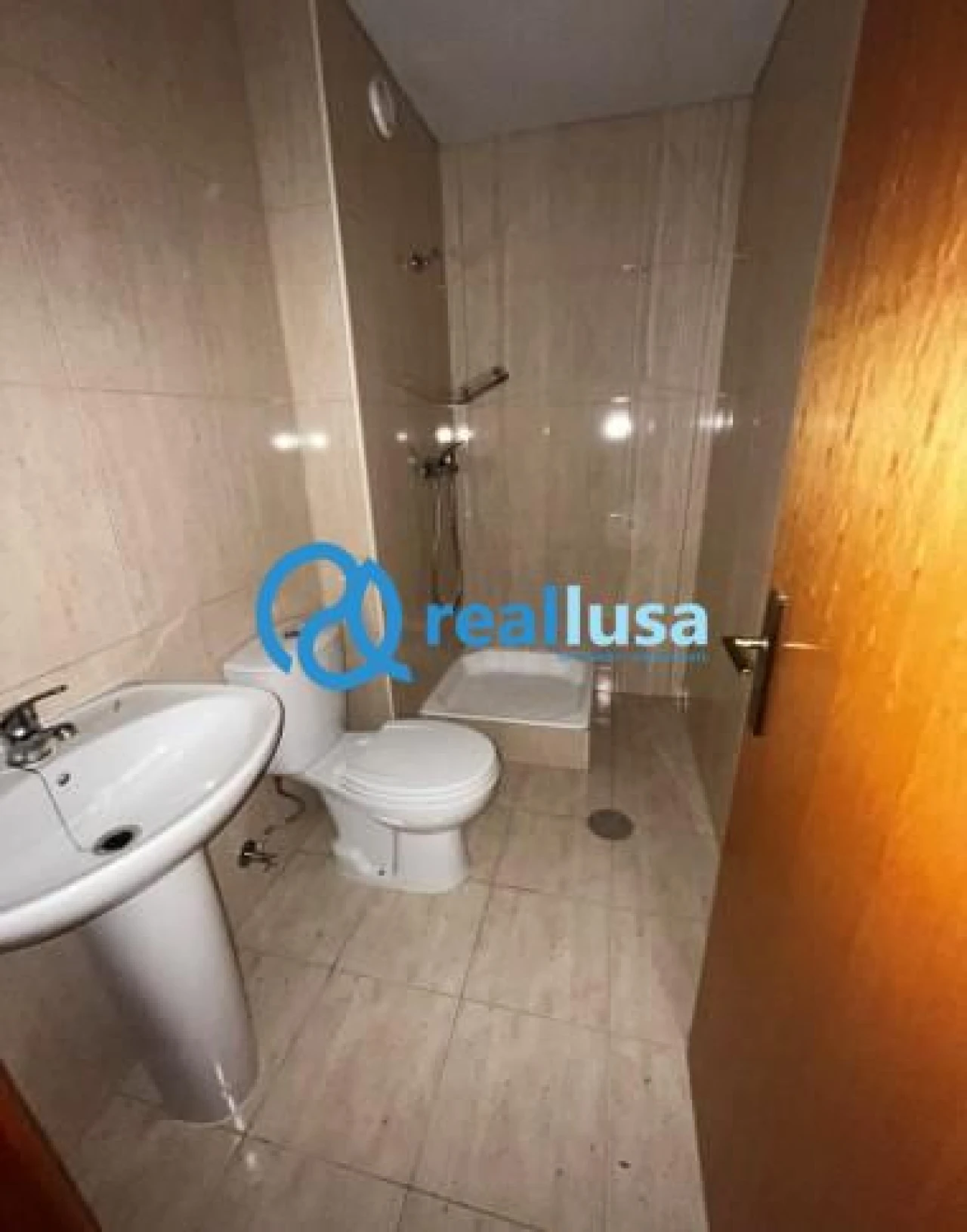 Apartamento T2 para Venda em Bonfim Foto 6