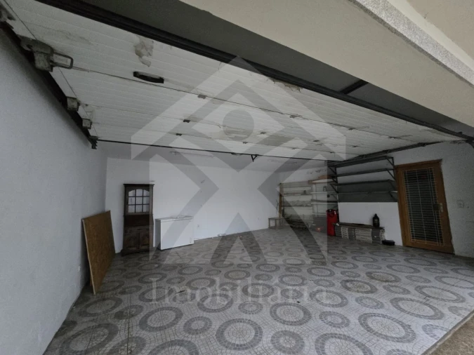 Moradia T5 para Venda em Fradelos Foto 34