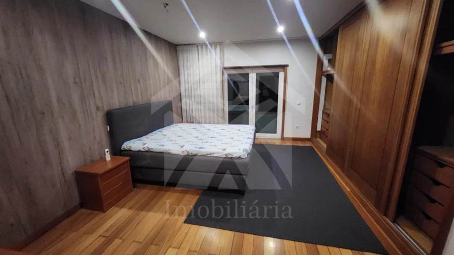 Moradia T5 para Venda em Fradelos Foto 20