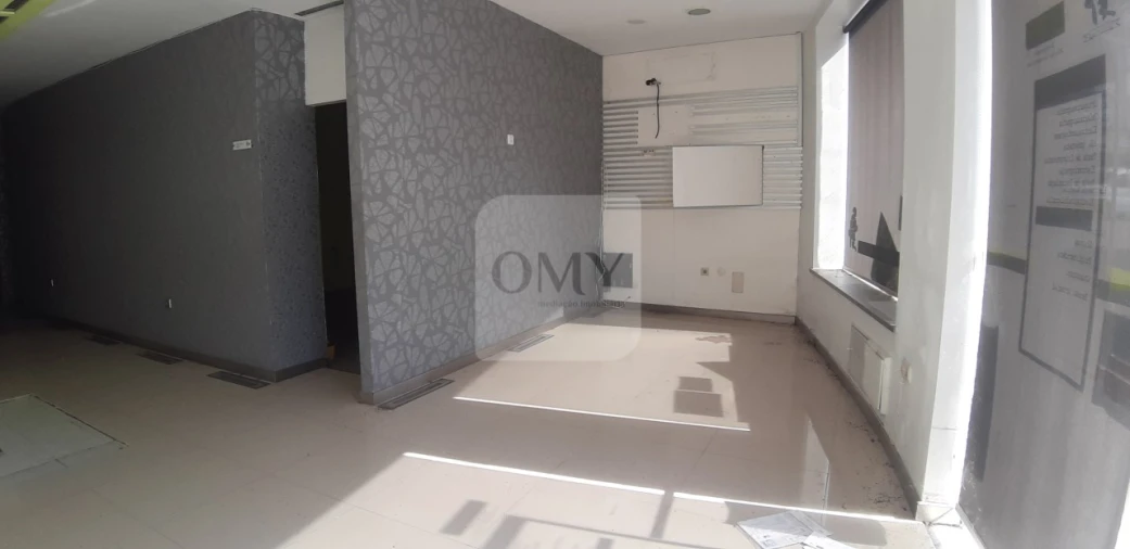 Loja para Venda em Valpaços e Sanfins Foto 2