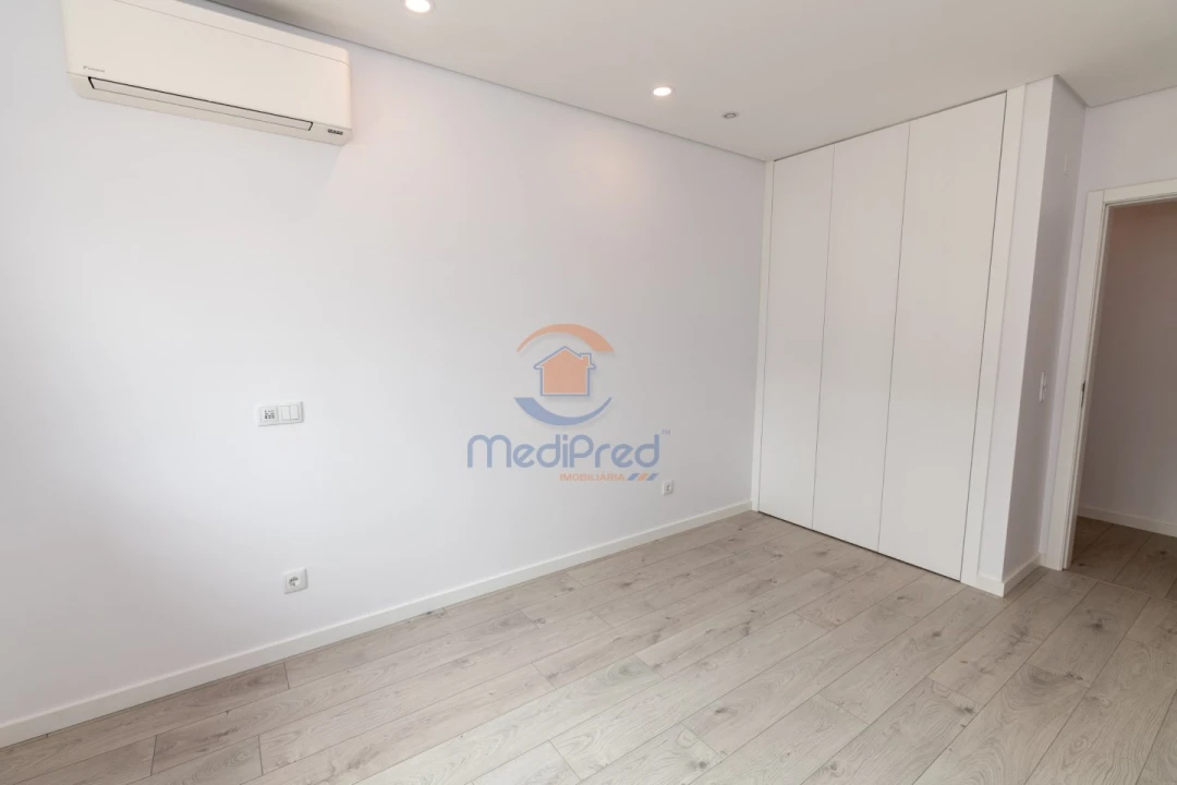 Apartamento T3 para Venda em Montijo e Afonsoeiro Foto 8