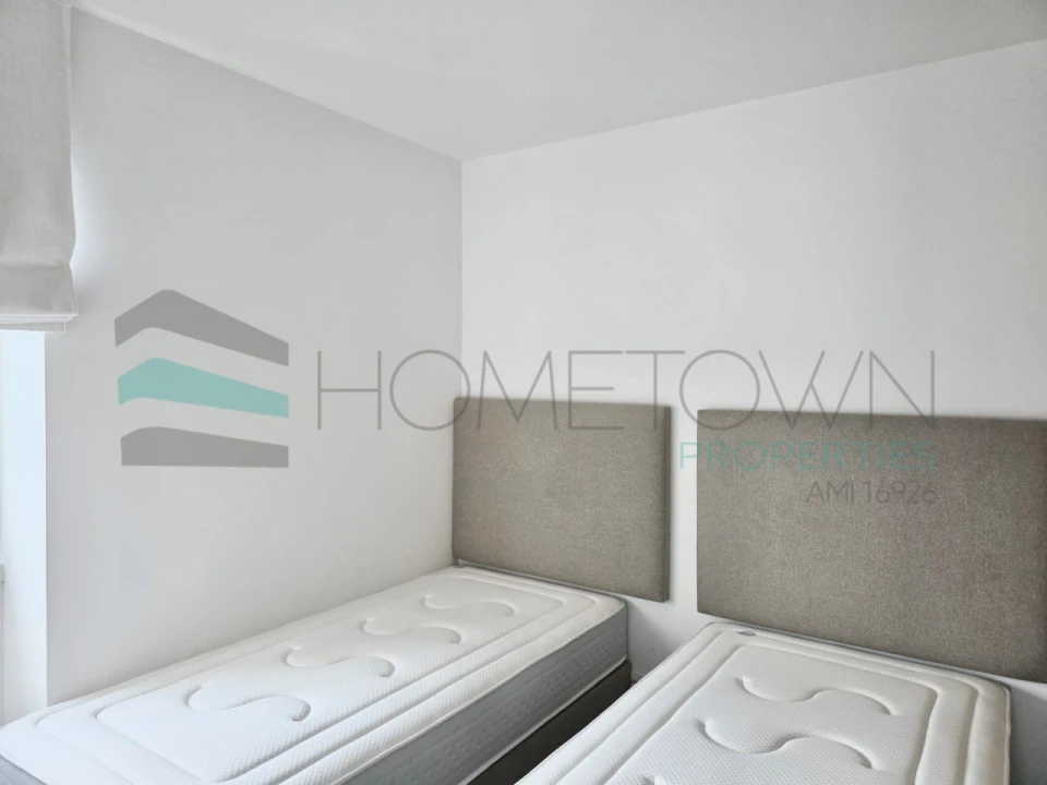 Moradia T6 para Venda em Albufeira e Olhos de Água Foto 24