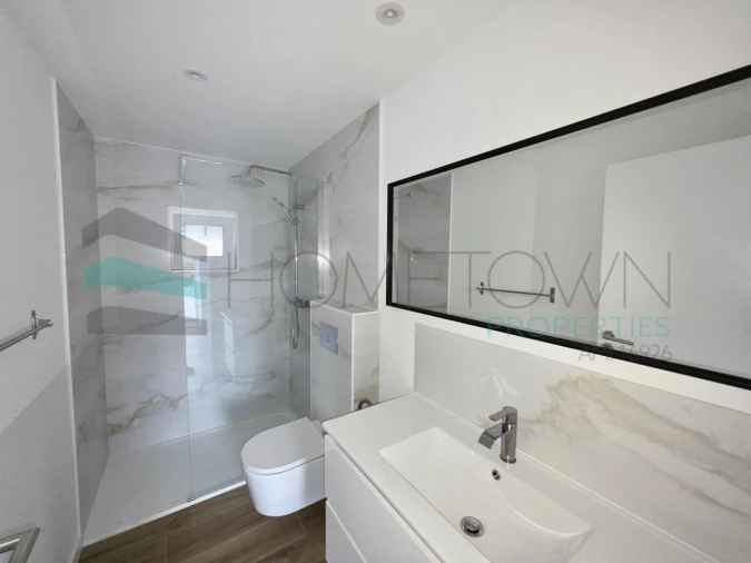 Moradia T6 para Venda em Albufeira e Olhos de Água Foto 7