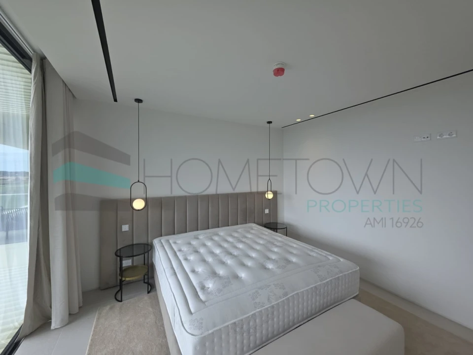 Apartamento T2 para Venda em Quarteira Foto 10