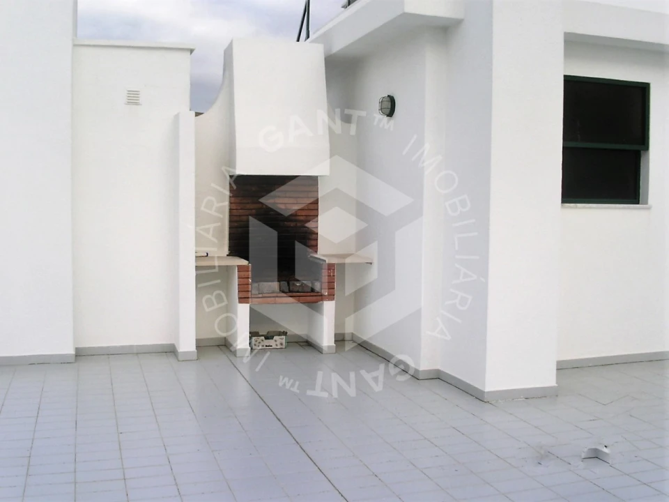 Apartamento T1 para Arrendamento em Costa da Caparica Foto 10