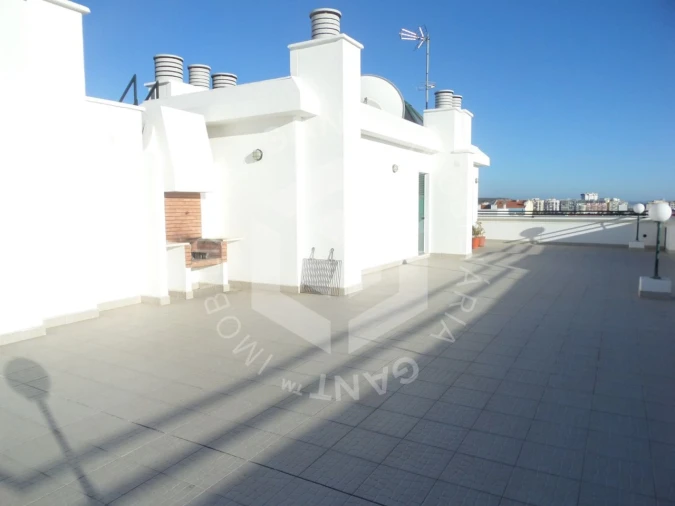 Apartamento T1 para Arrendamento em Costa da Caparica Foto 5