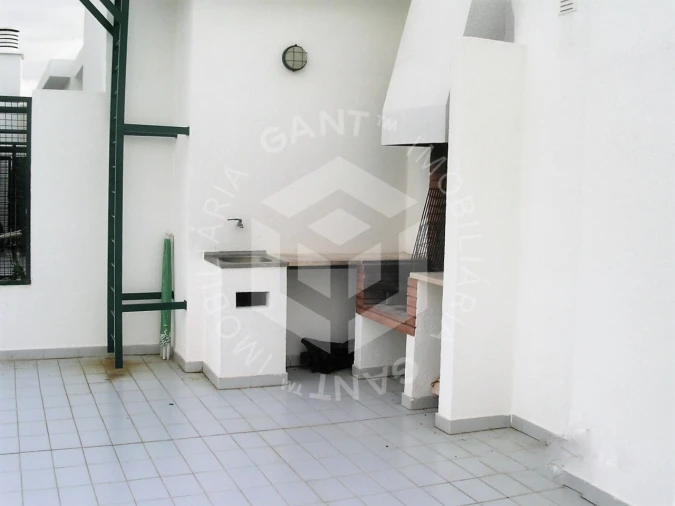 Apartamento T1 para Arrendamento em Costa da Caparica Foto 8