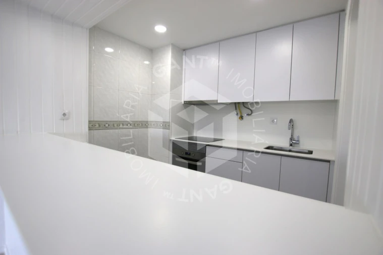 Apartamento T1 para Arrendamento em Costa da Caparica Foto 13