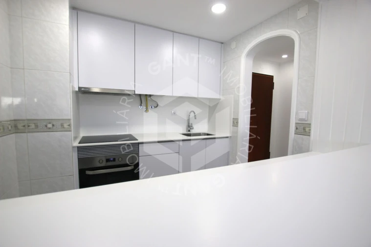 Apartamento T1 para Arrendamento em Costa da Caparica Foto 15