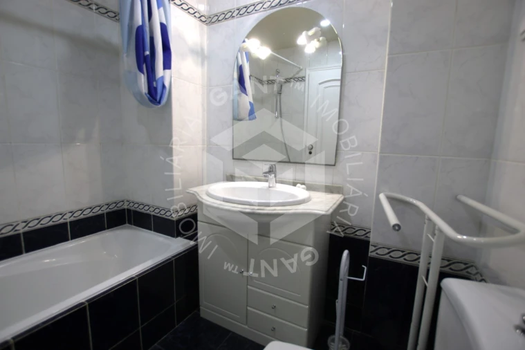 Apartamento T1 para Arrendamento em Costa da Caparica Foto 27