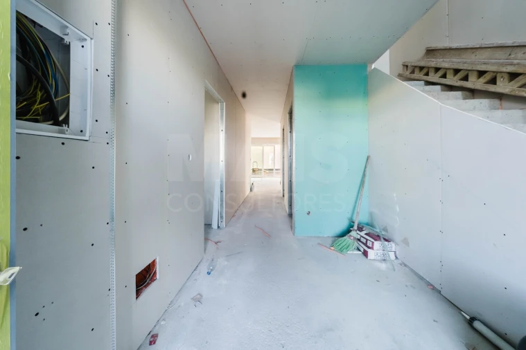 Moradia T4 para Venda em Atouguia da Baleia Foto 12