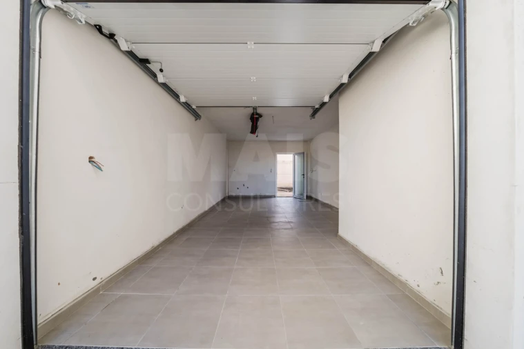 Moradia T4 para Venda em Atouguia da Baleia Foto 4