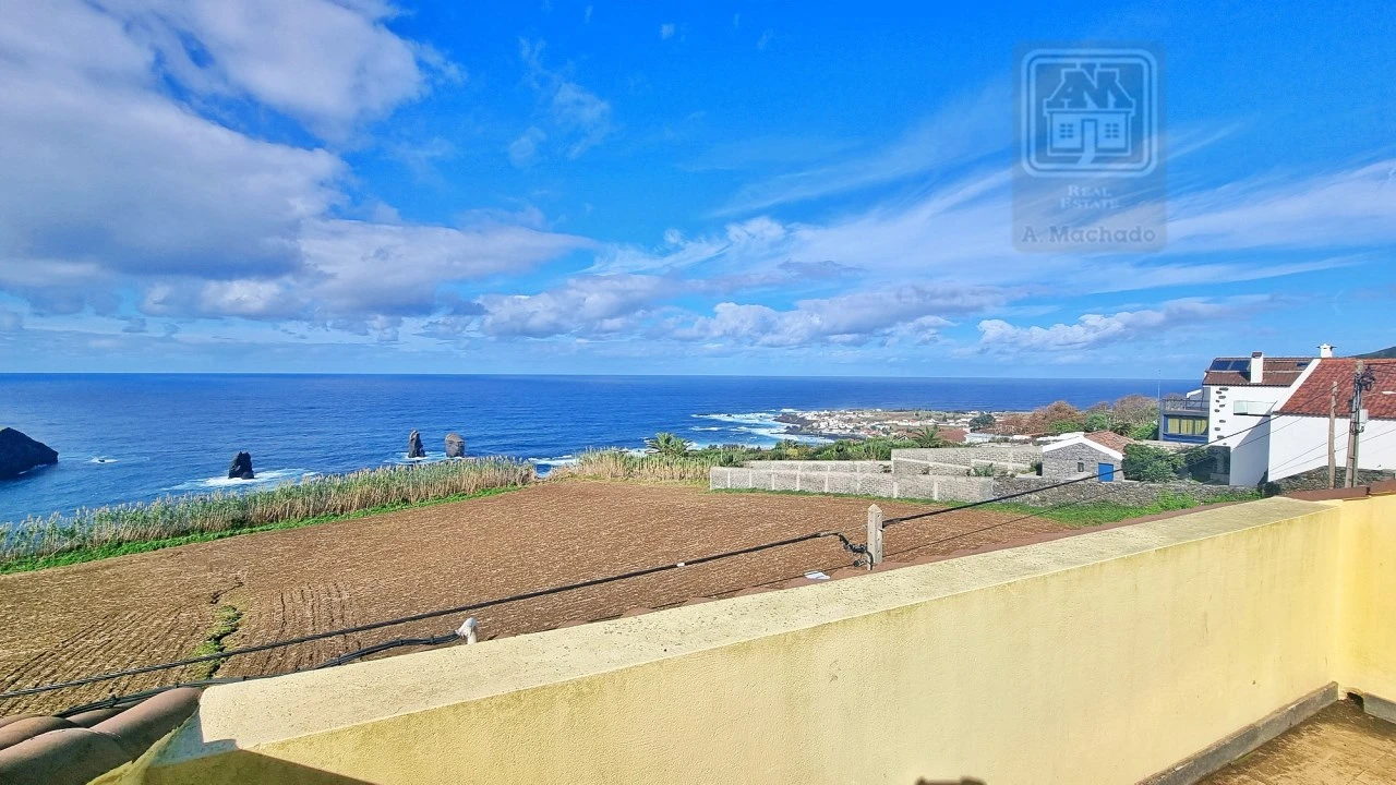 Moradia T3 para Venda em Mosteiros Foto 57