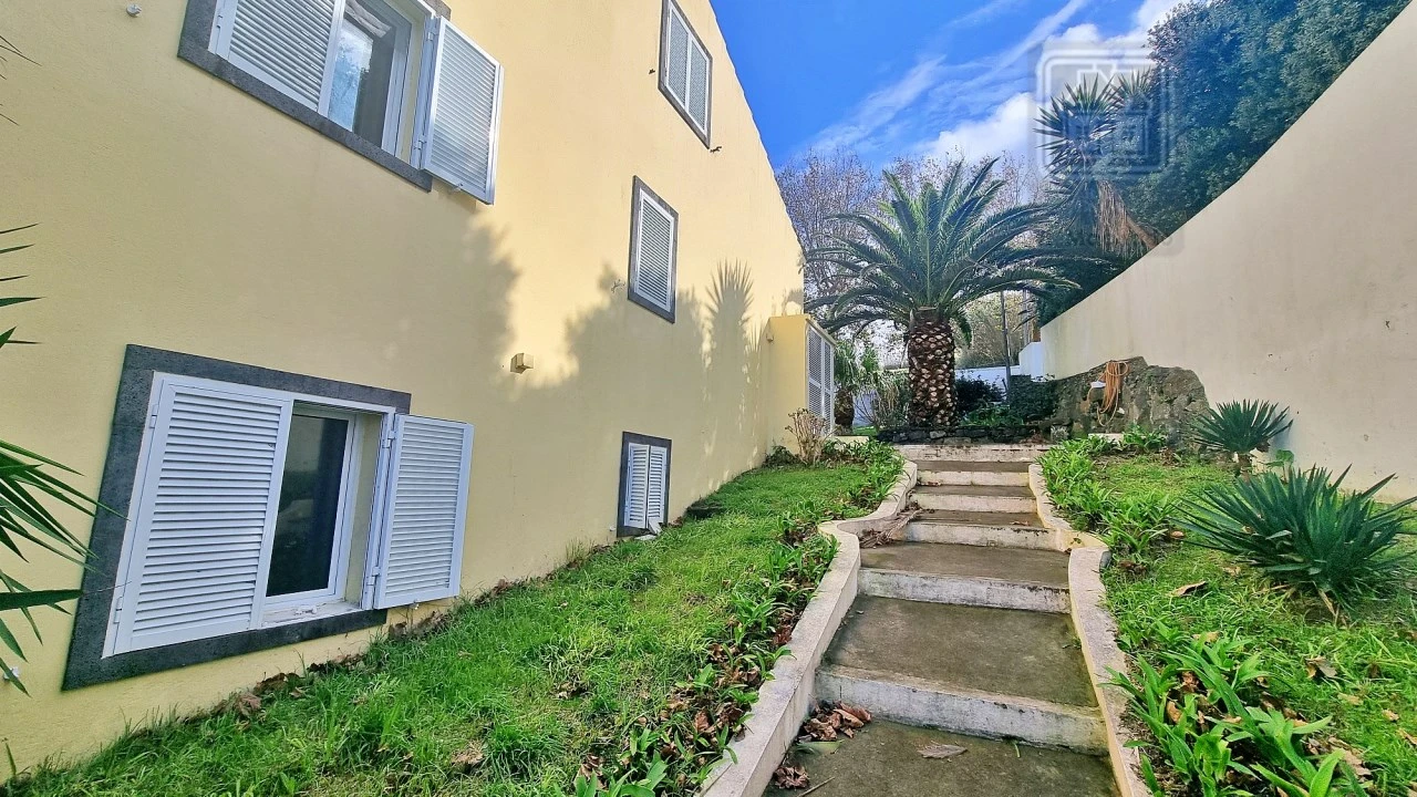 Moradia T3 para Venda em Mosteiros Foto 75