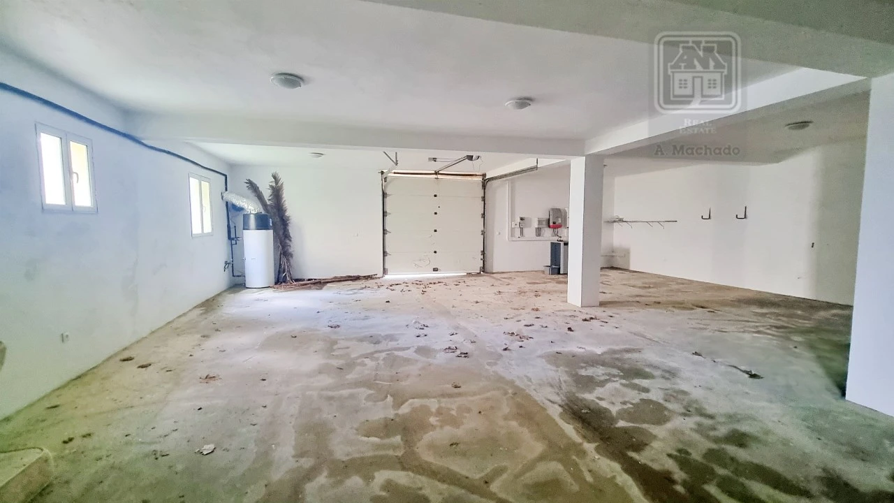 Moradia T3 para Venda em Mosteiros Foto 72