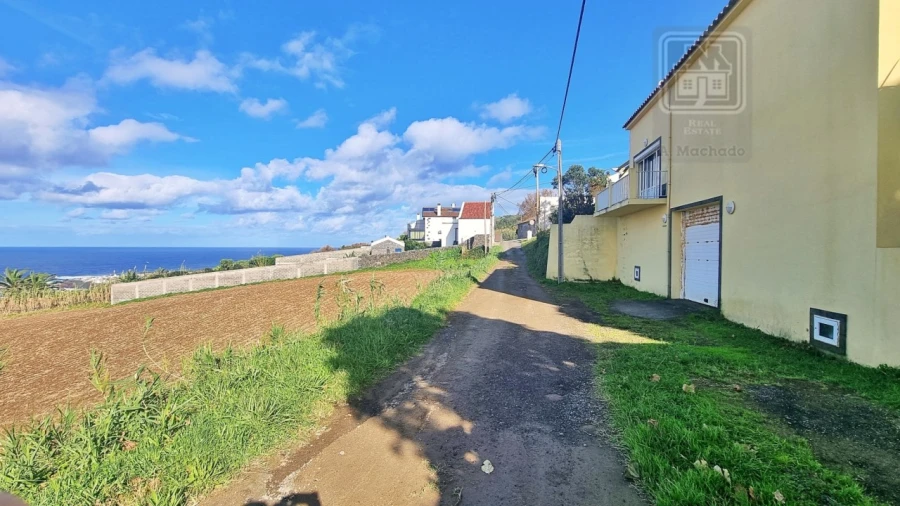 Moradia T3 para Venda em Mosteiros Foto 26