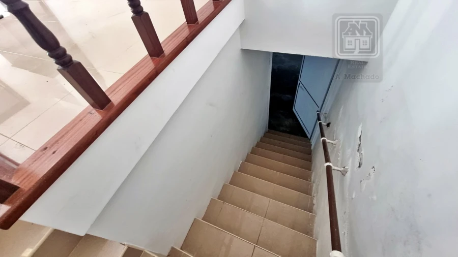 Moradia T3 para Venda em Mosteiros Foto 68