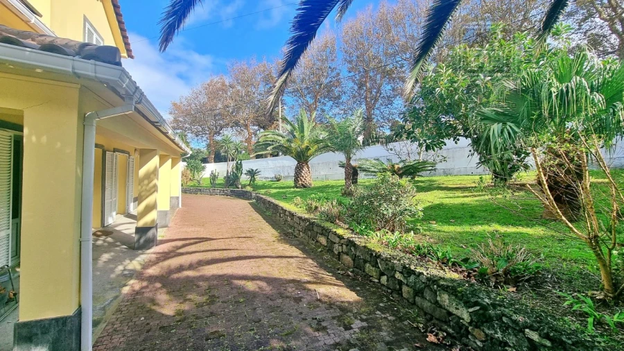 Moradia T3 para Venda em Mosteiros Foto 76