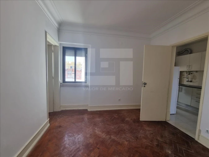 Apartamento T1 para Venda em Beato Foto 15