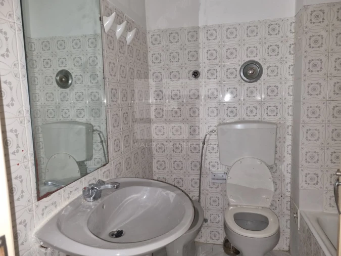 Apartamento T2 para Venda em Porto Salvo Foto 12