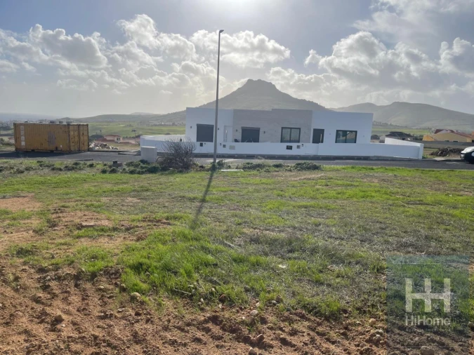 Terreno para Venda em Porto Santo Foto 3